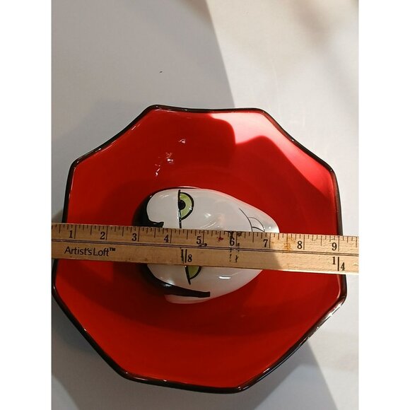 Haunted Halls Halloween Vampire Dracula Plate Ceramic Red & Black - Picture 11 of 13